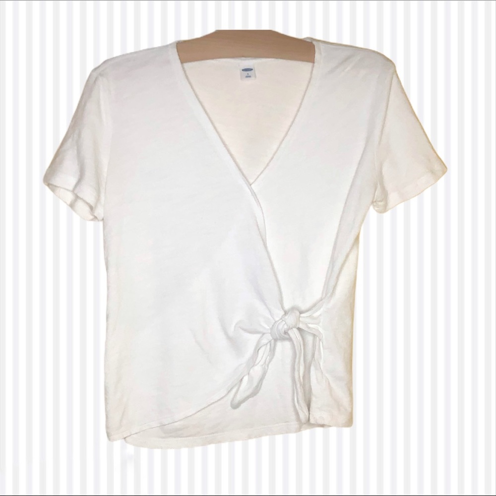 3/$30 Old Navy Cotton White Wrap Top